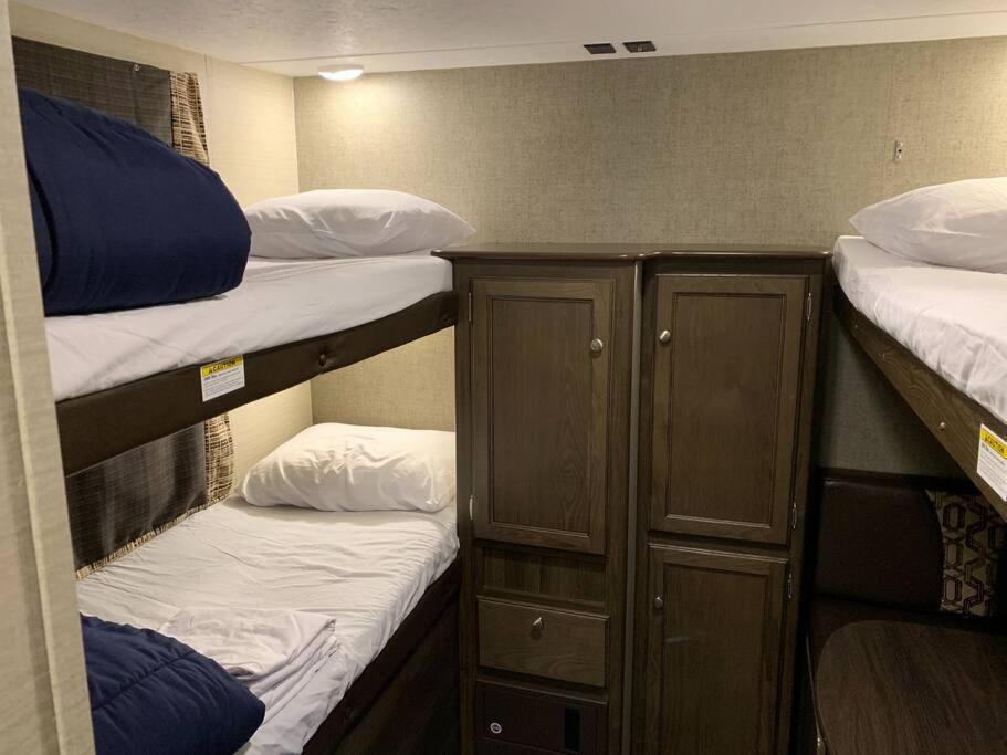 Golden Riverfront Campground Hotel Luaran gambar